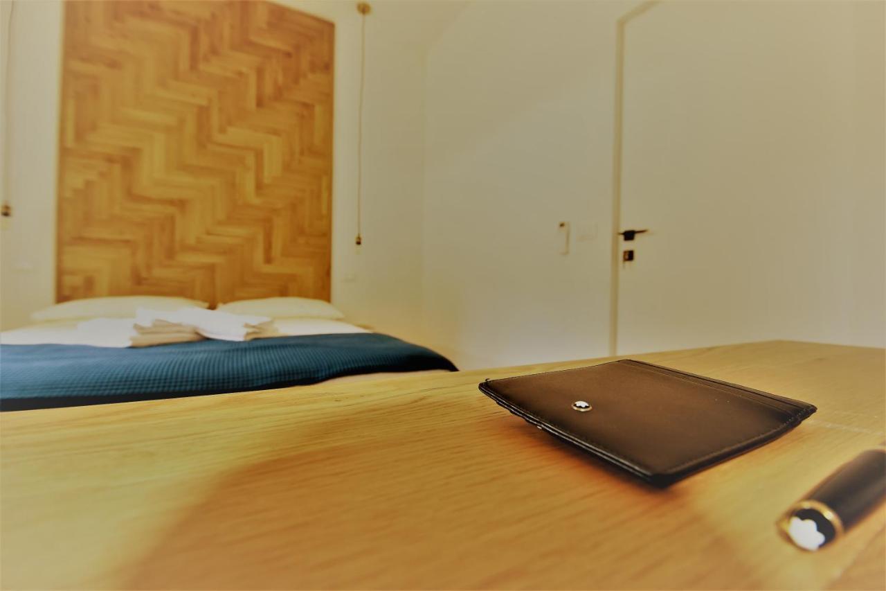 Cardeto Suites อังโกนา ภายนอก รูปภาพ
